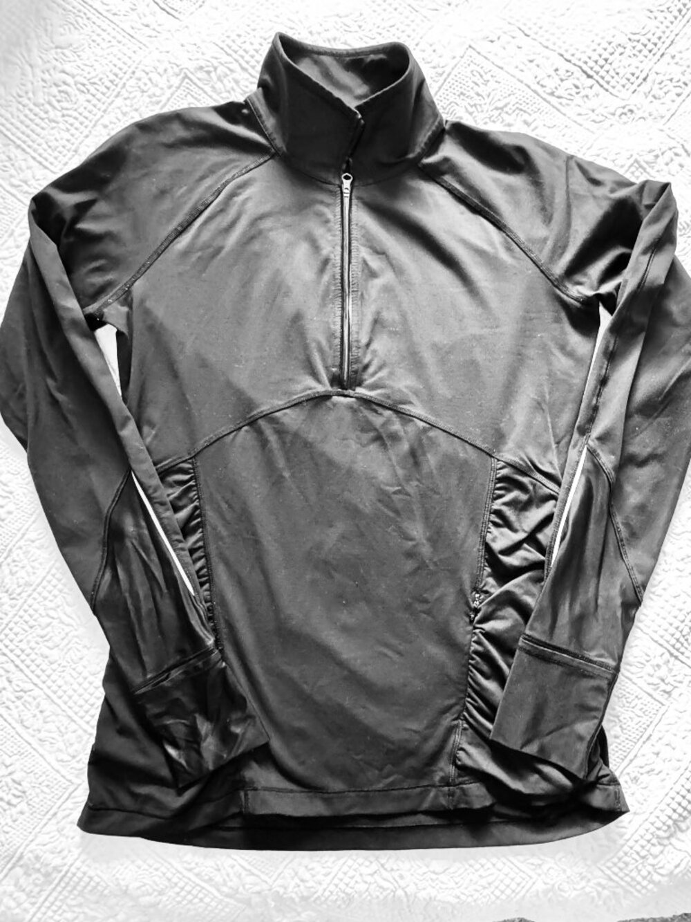 Lululemon quarter zip black pullover, size 10